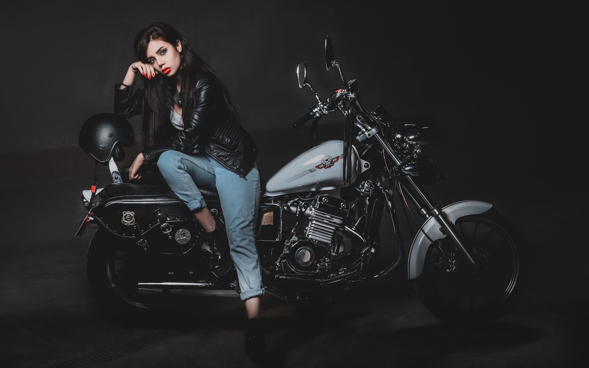 Biker girls: style and drive in Kota Baru