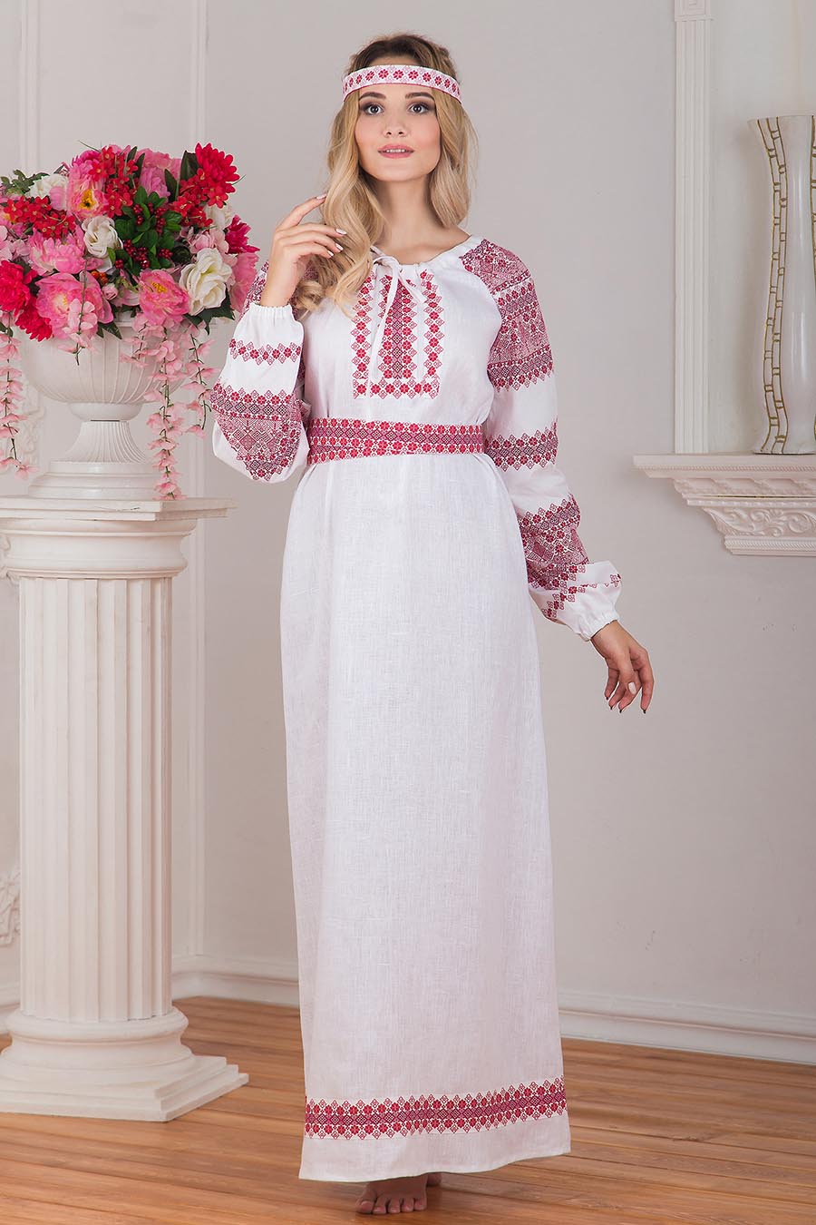 Women in Slavic costumes in Kota Baru